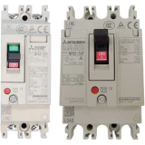 Molded case circuit breakers 