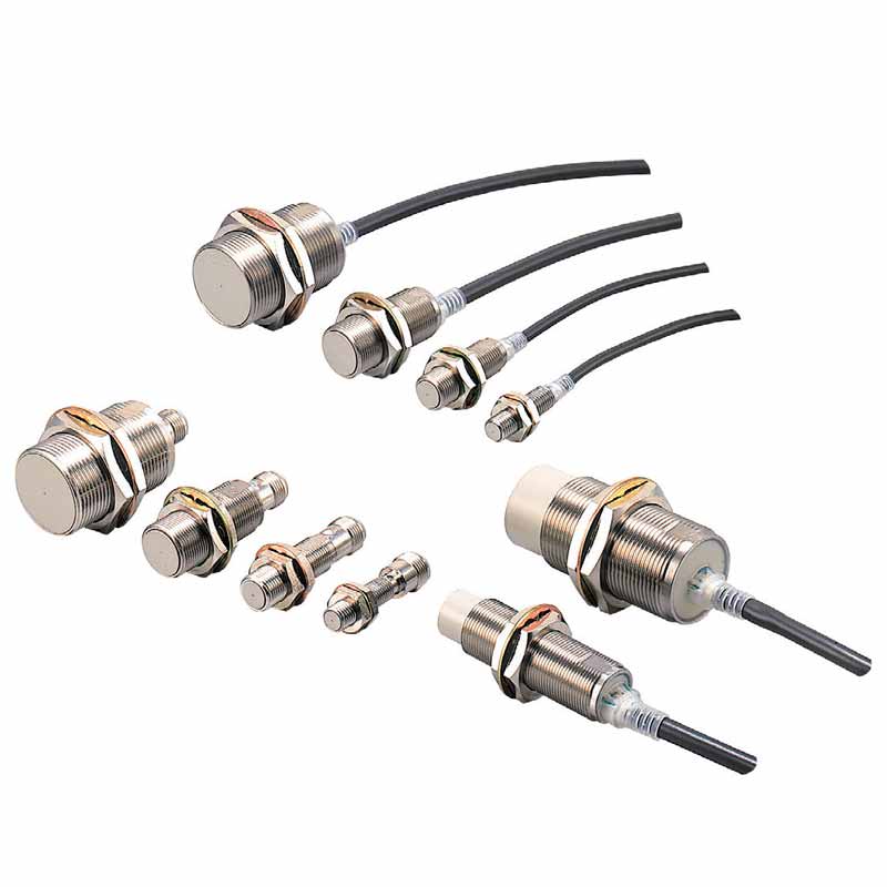 Longdistance proximity sensor Omron E2EM series E2EX2D1M1TGJU 0.3M