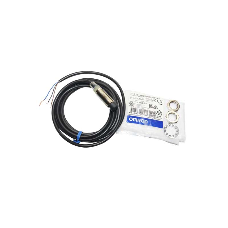 Cylindrical proximity sensor OMRON