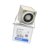 Bộ đặt thời gian OMRON