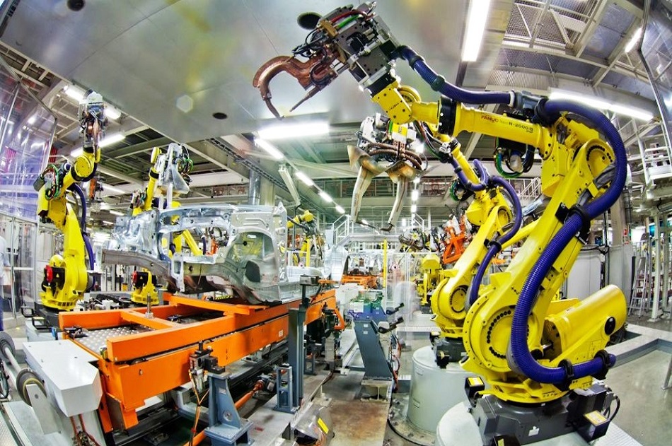 Arm robot trong ngành sản xuất điện tử