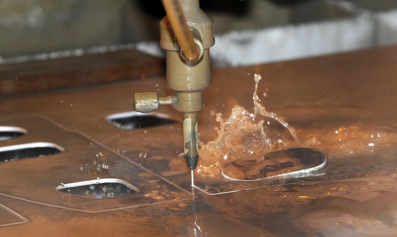 Robot Waterjet Cutting – Robot cắt sử dụng tia nước